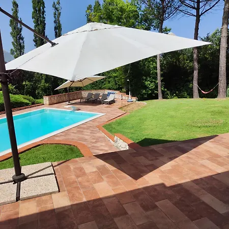 度假居 Abete Azzurro Con Piscina *